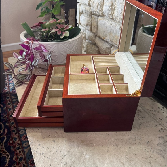 Luxury Wooden Jewelry Box with Mirror – 3-Tier Jewelry Organizer Chest - Picture 3 of 13